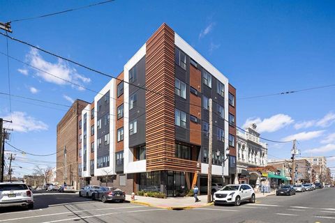 Condo For Sale - 6401 Park Ave #401<br/> Hudson County, West New York, NJ 07093