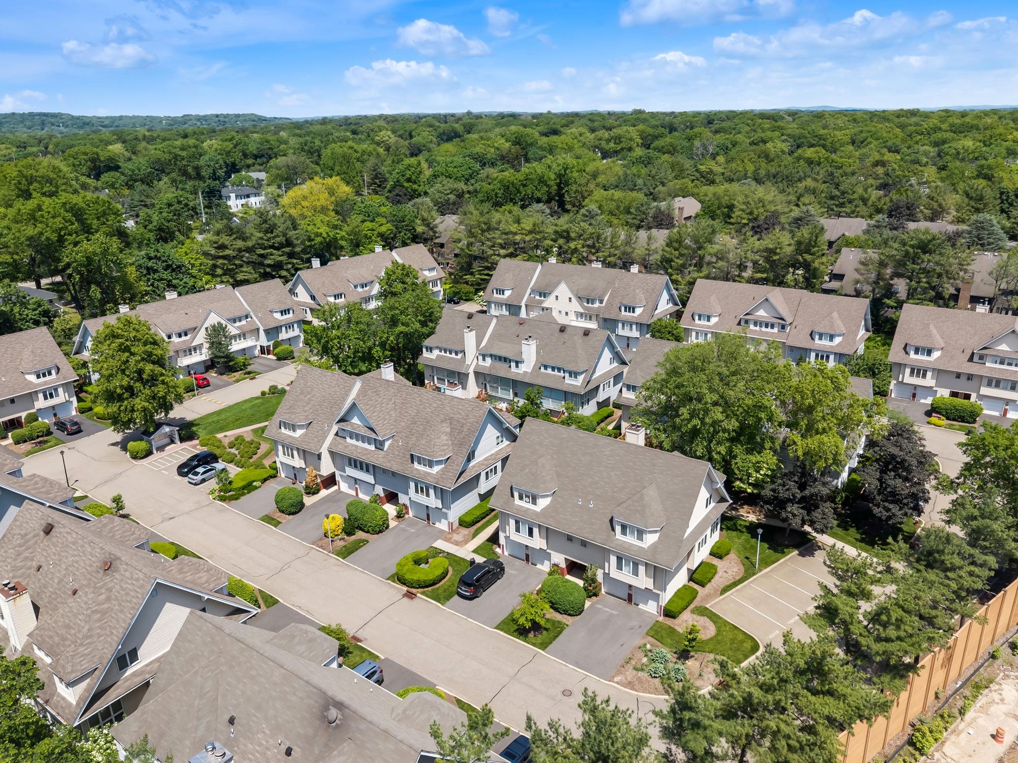 49 West Iris Circle, Glen Rock, New Jersey image 32