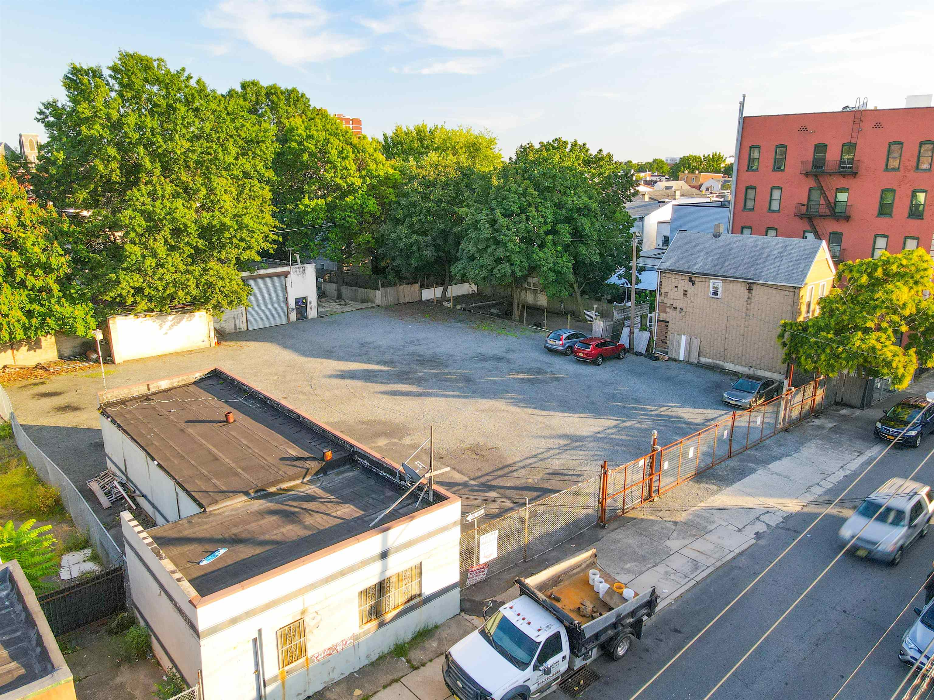 72-4 SACKETT ST