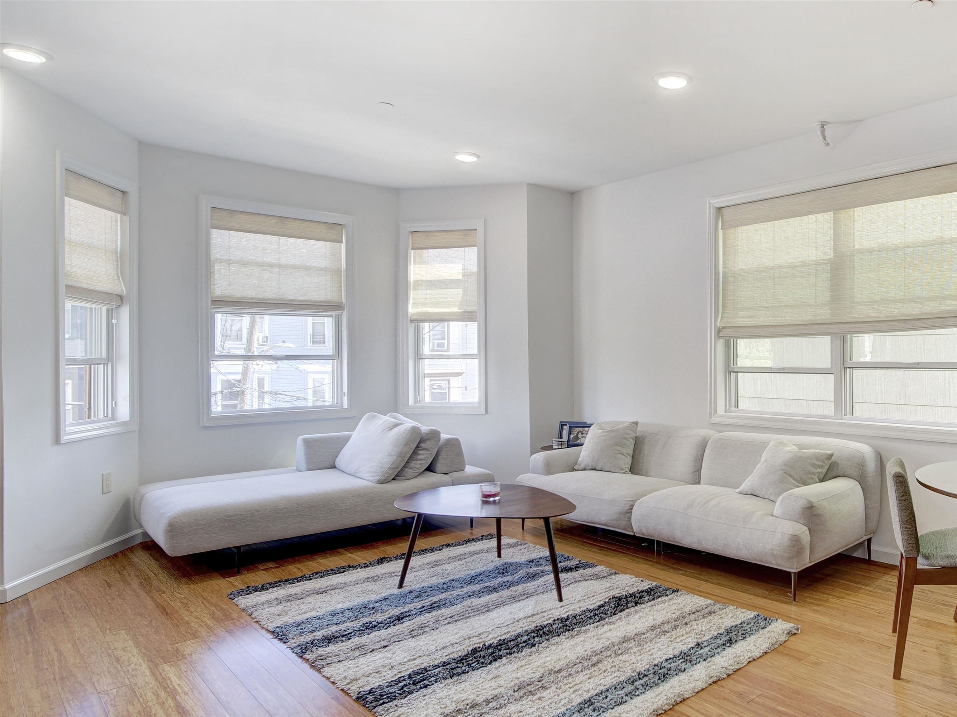 517 19th St #2, Union City, New Jersey image 4
