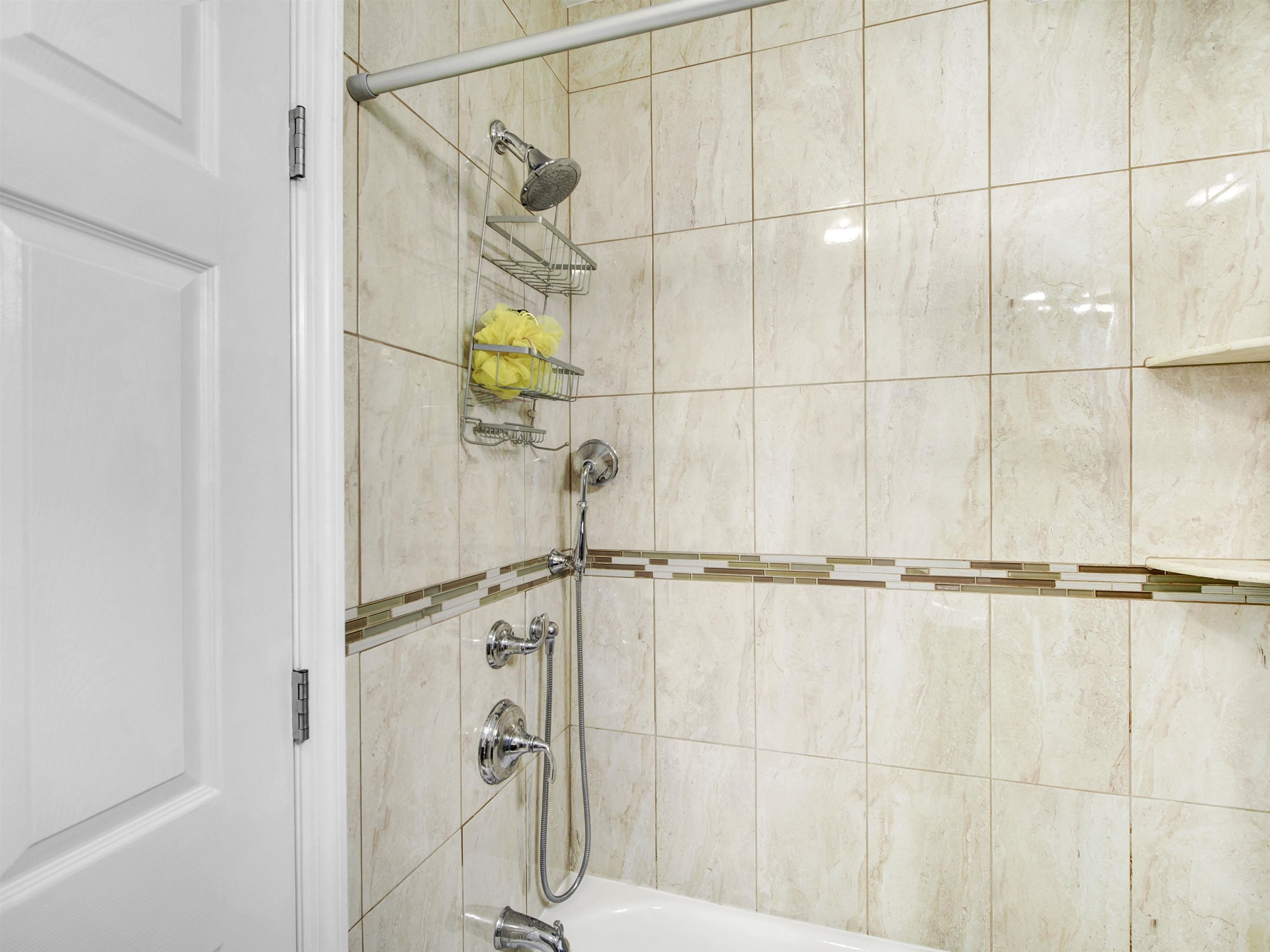 517 19th St #2, Union City, New Jersey image 21