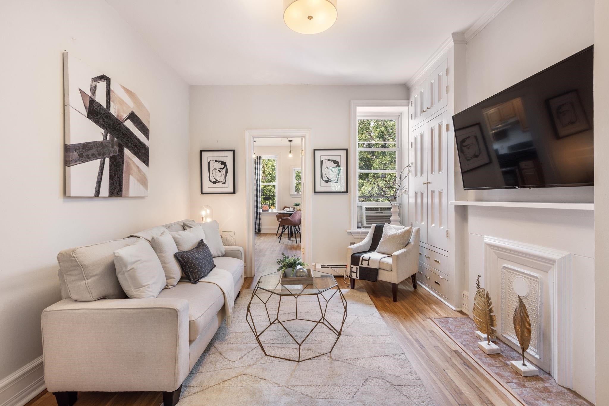 109 ERIE ST 3R