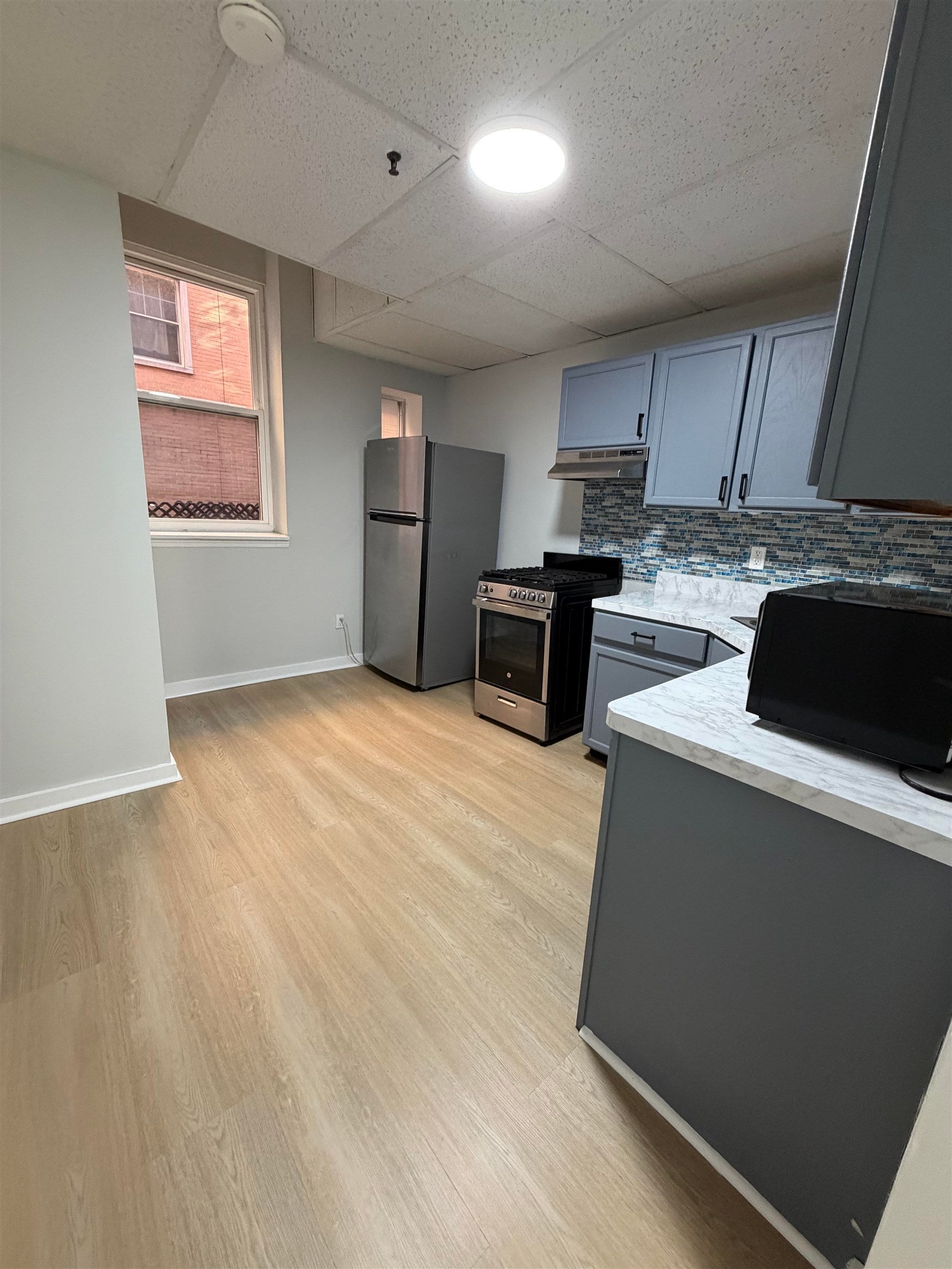 203 ACADEMY ST 102