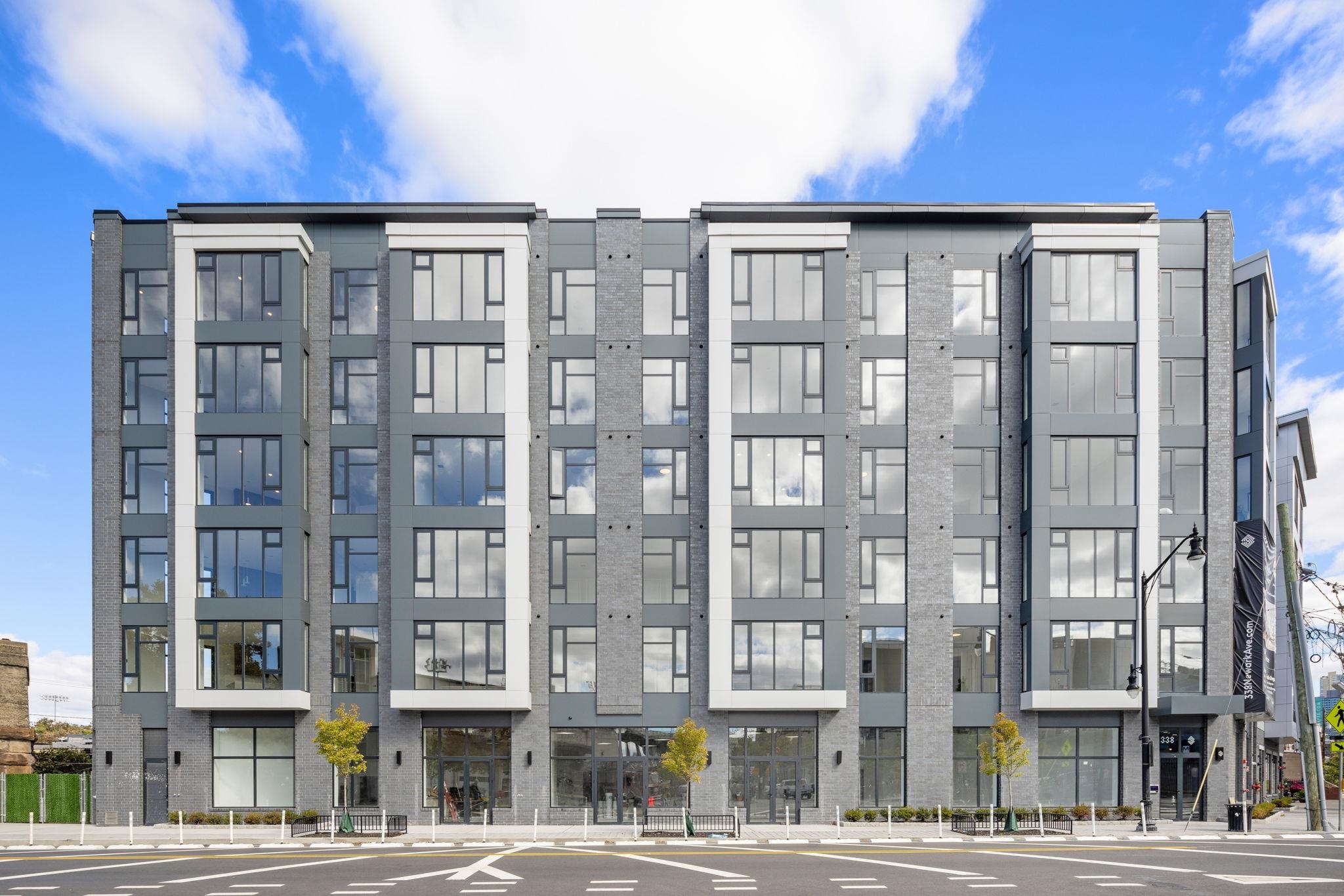 338 Newark Ave #602, Jersey City, New Jersey image 17
