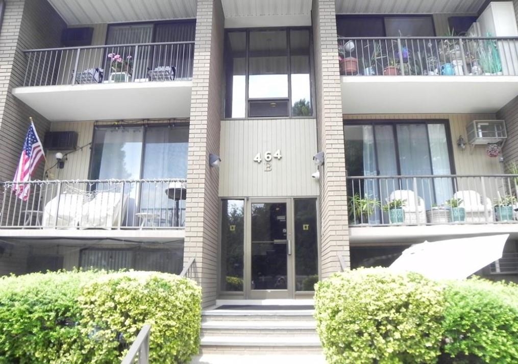 460 Liberty St #208, Little Ferry, New Jersey image 1