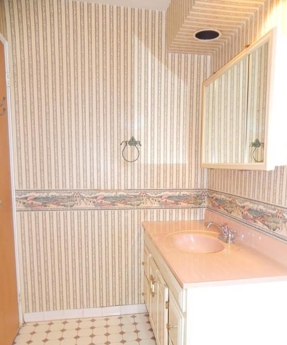 460 Liberty St #208, Little Ferry, New Jersey image 6