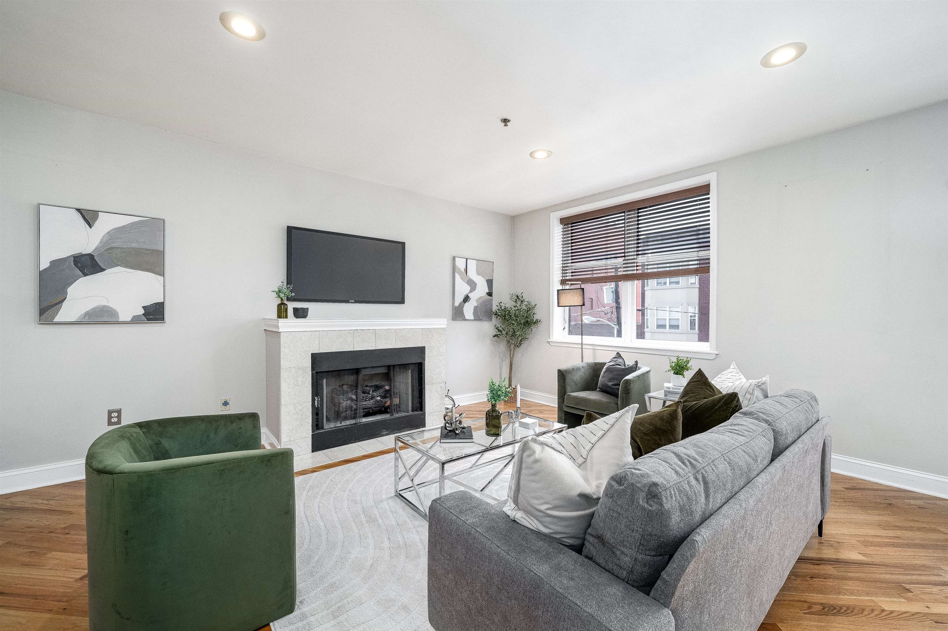 321 Monroe St #3, Hoboken, New Jersey image 1