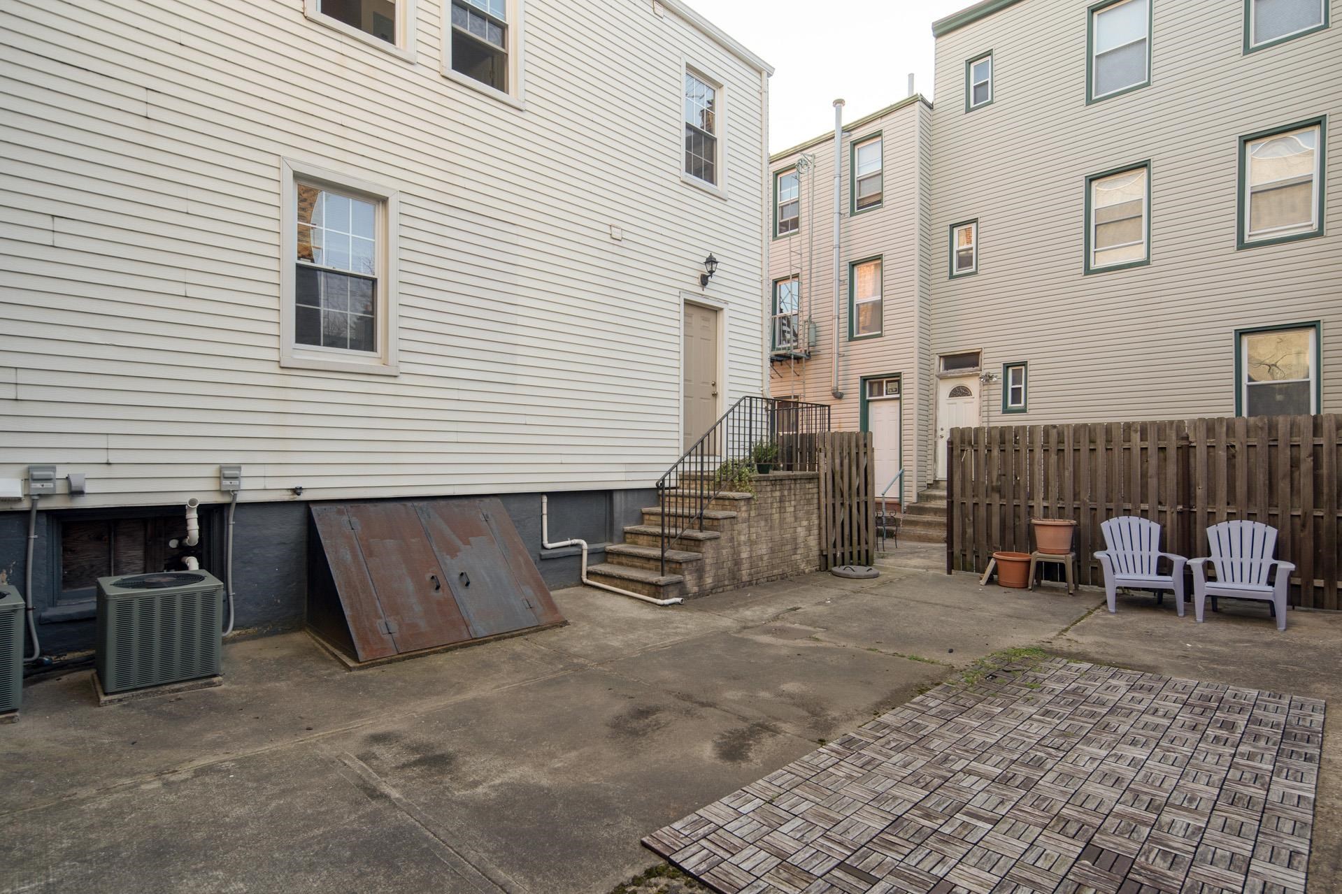 402 1st St, Jersey City, New Jersey image 29