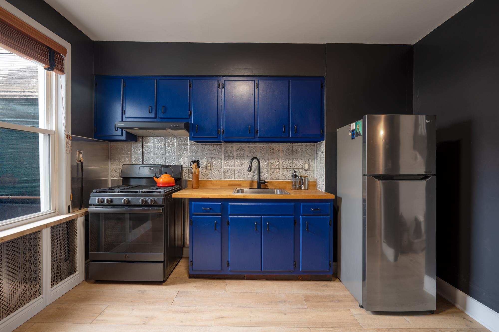 306 Sip Ave, Jersey City, New Jersey image 6