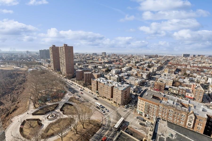 6040 Blvd East #22H, West New York, New Jersey image 20