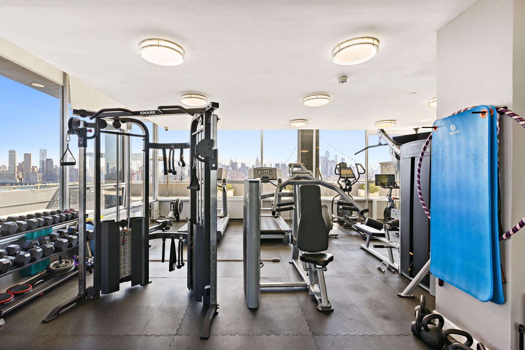 6050 Kennedy Blvd #20G, West New York, New Jersey image 34