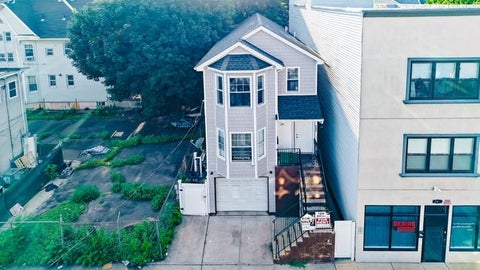 Multifamily For Sale - 242 Rosa Parks Blvd<br/> Paterson, NJ 07501