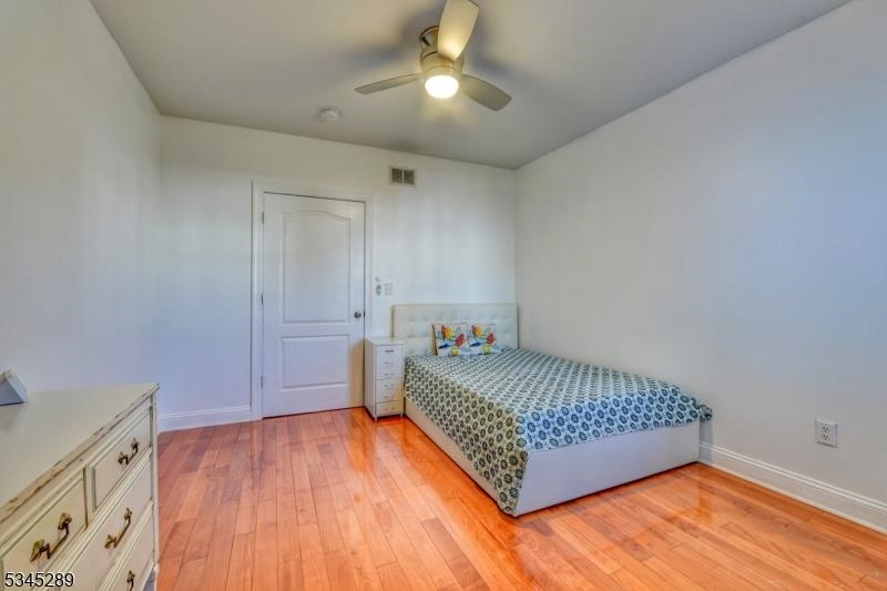 100 Leonard St #1L, Jersey City, New Jersey image 8
