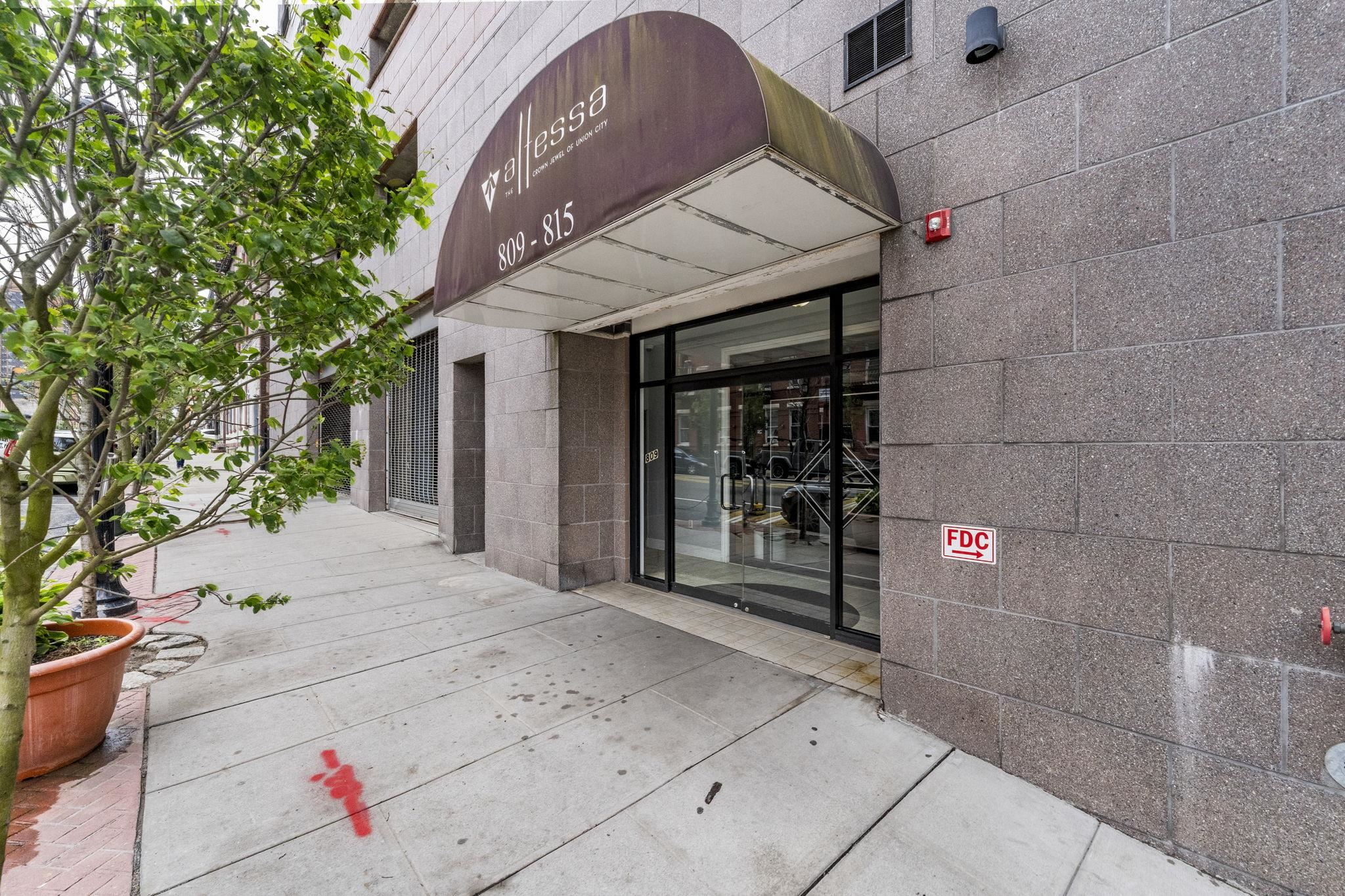 809 22nd St #503, Union City, New Jersey image 1