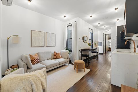 43 Thorne St Unit 1b, Jersey City, Heights, NJ 07307 - MLS#: 250007967
