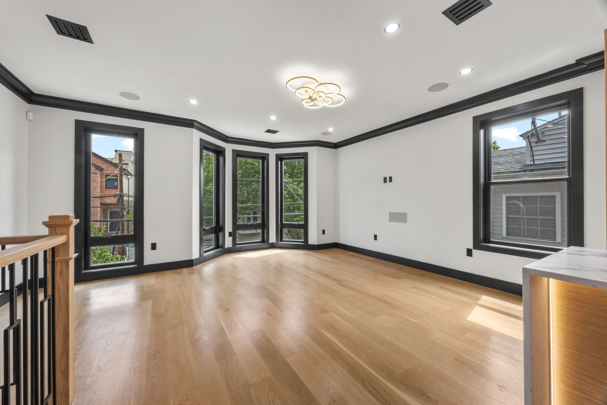 109 WEBSTER AVE 2