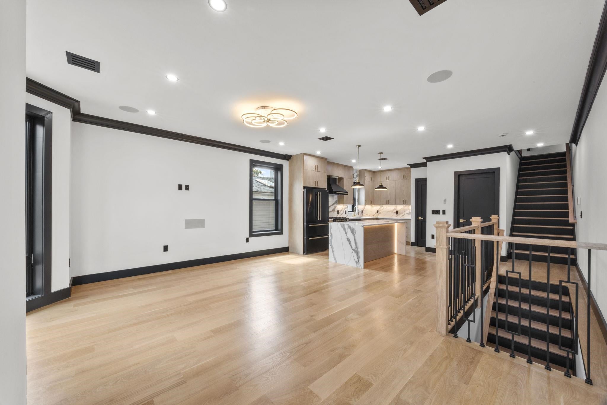 109 WEBSTER AVE 2
