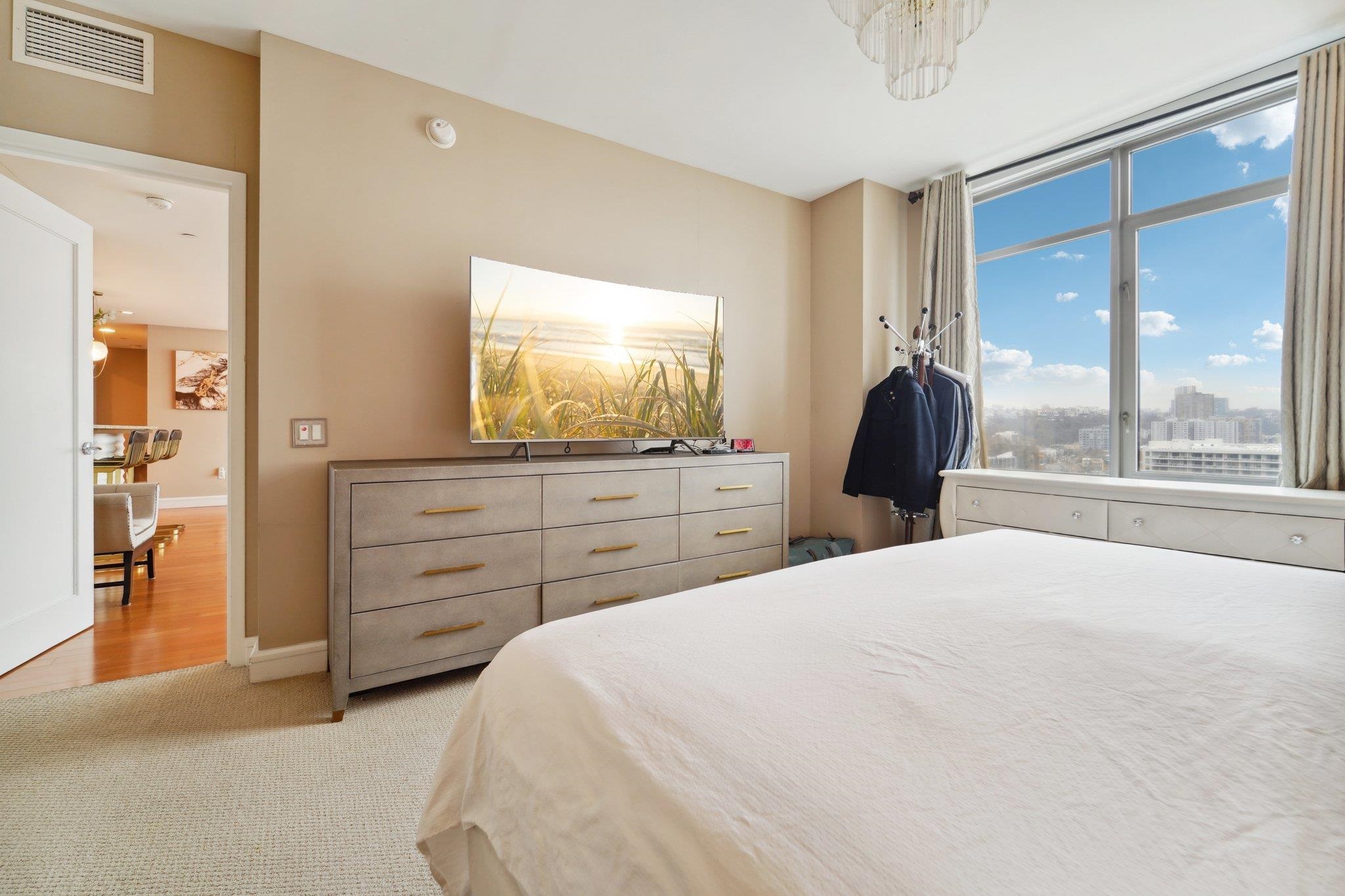 8100 River Rd #1103, North Bergen, New Jersey image 12