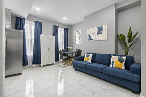 Homes For Rent - 153 Danforth Ave #2<br/> Hudson County, Jersey City, NJ 07305