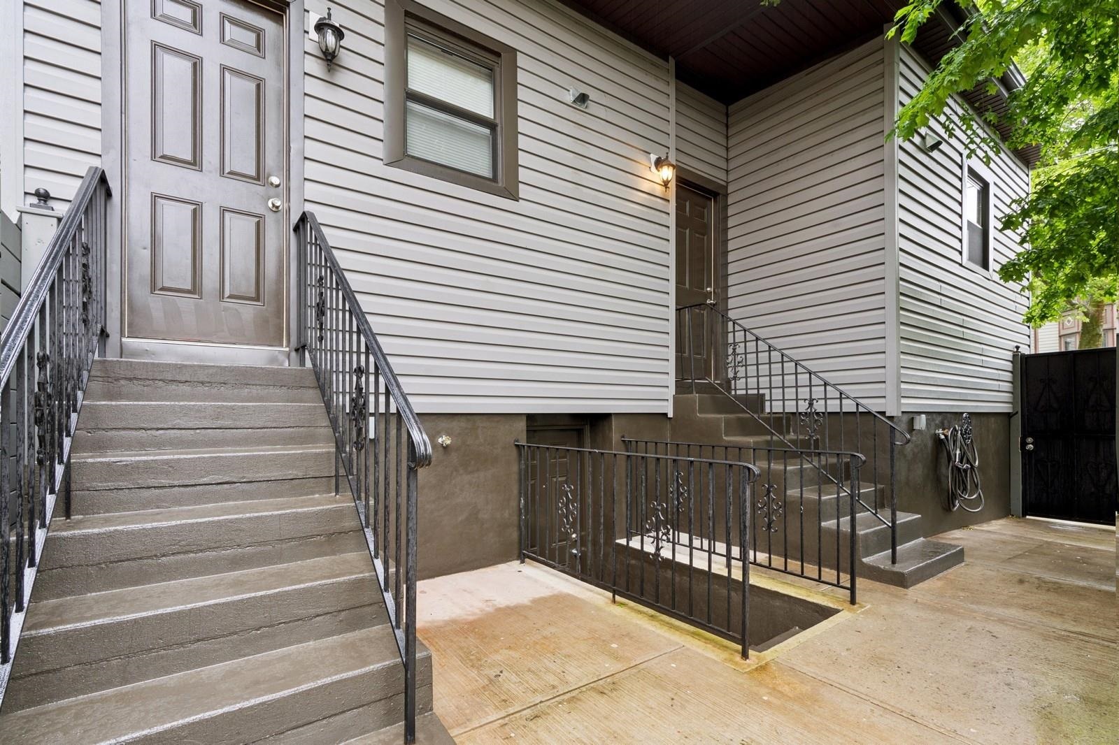 Jersey City, Bergen-Lafayett, New Jersey 07304, United States, ,Residential,Active,154497