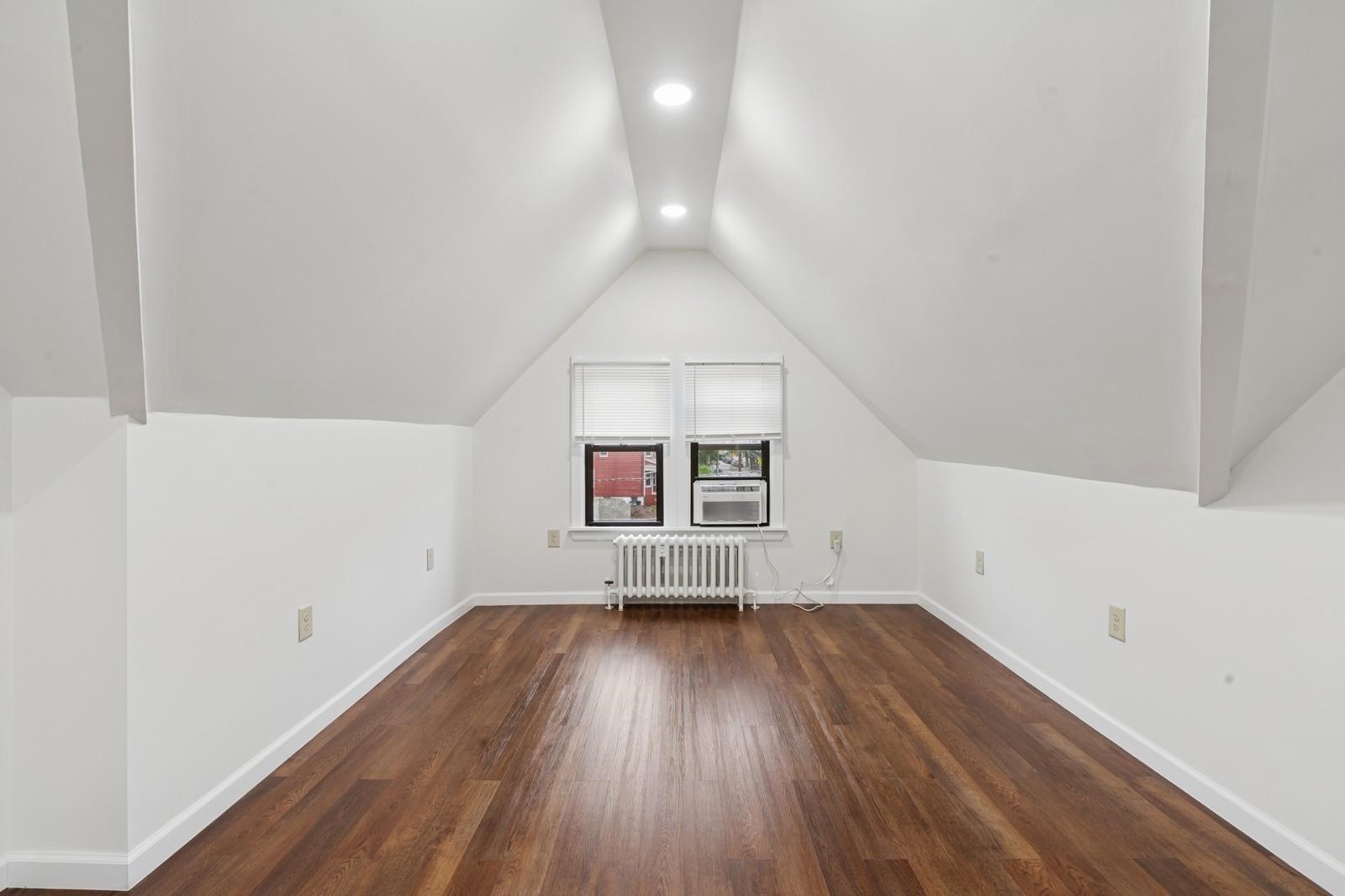 Jersey City, Bergen-Lafayett, New Jersey 07304, United States, ,Residential,Active,154497
