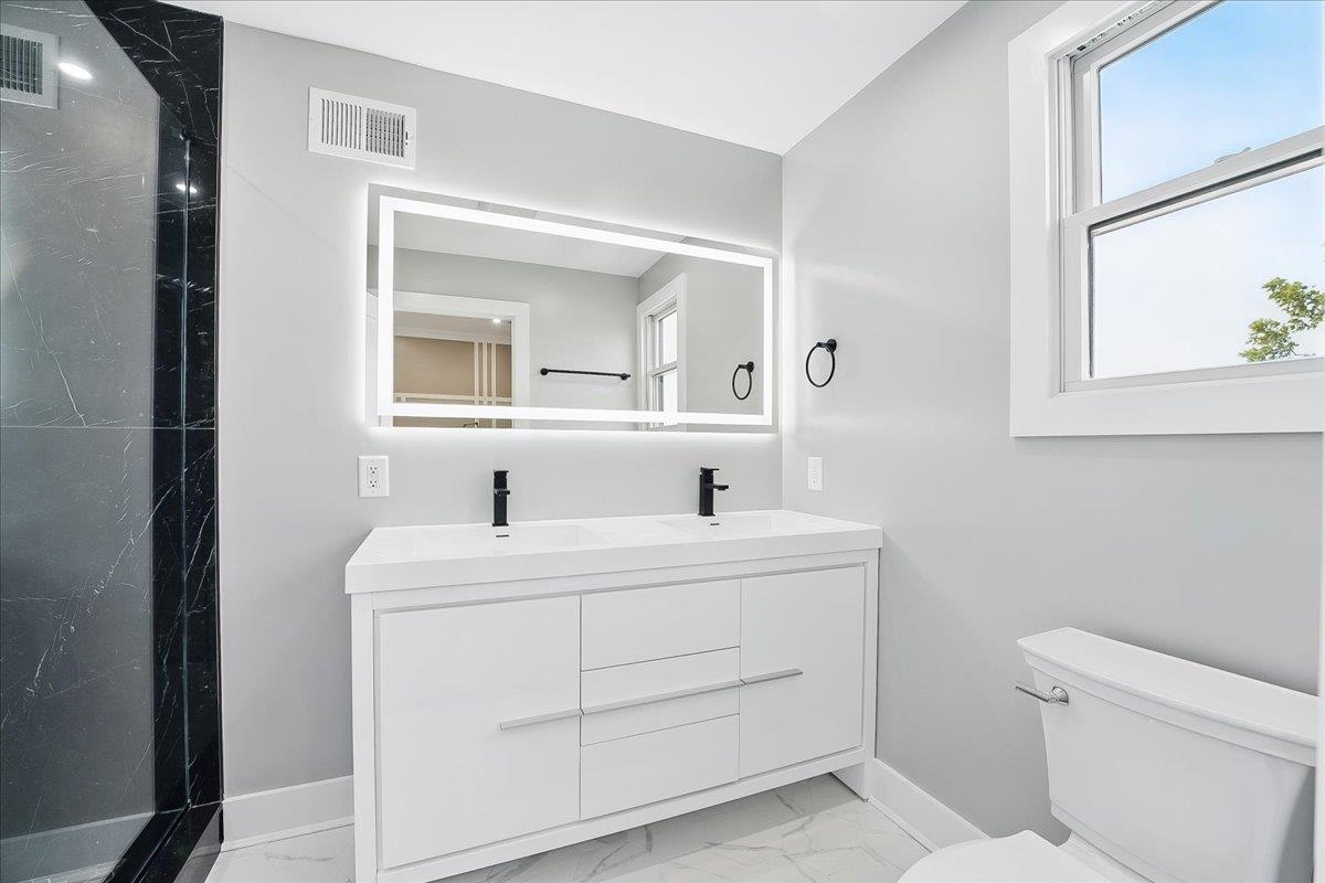 181 Bartholdi Ave #2, Jersey City, New Jersey image 15