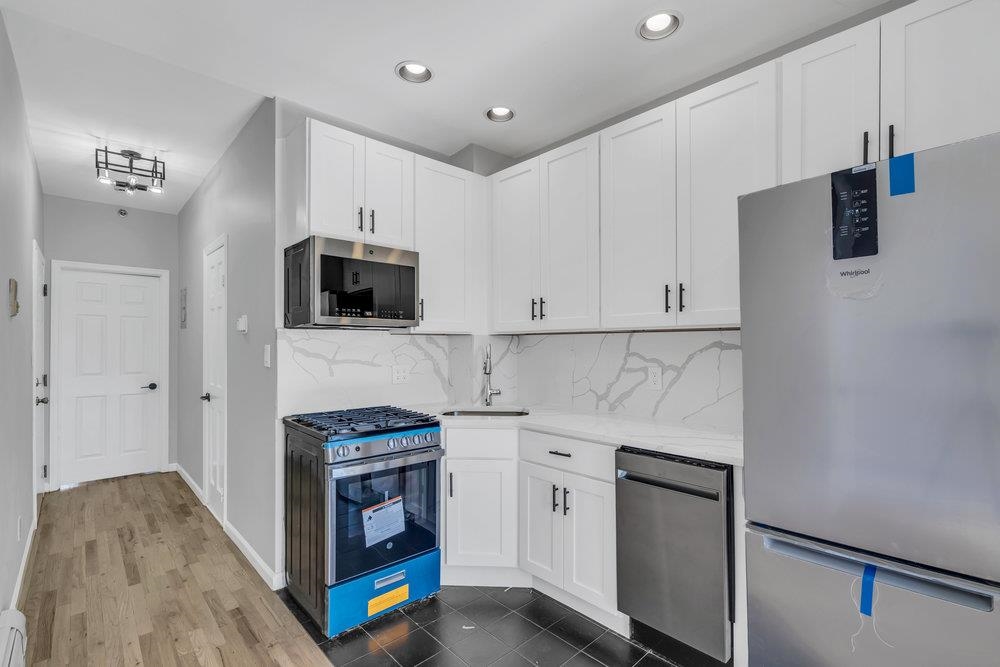 222 Madison Ave #3R, Hoboken, New Jersey image 3