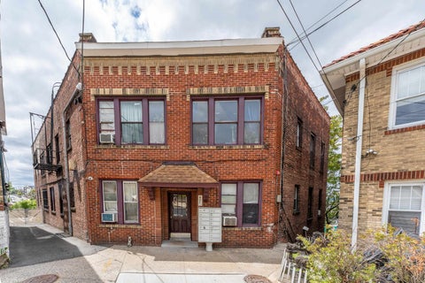 Condo For Sale - 601 Columbia Ave<br/> North Bergen, NJ 07047