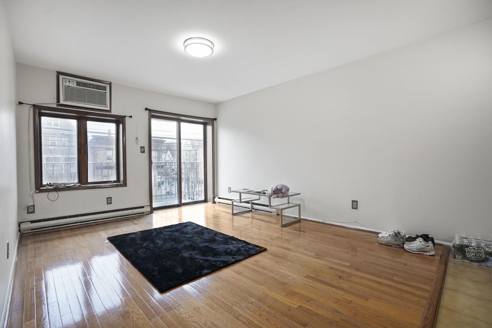 647 Kennedy Blvd #107, Bayonne, New Jersey image 2