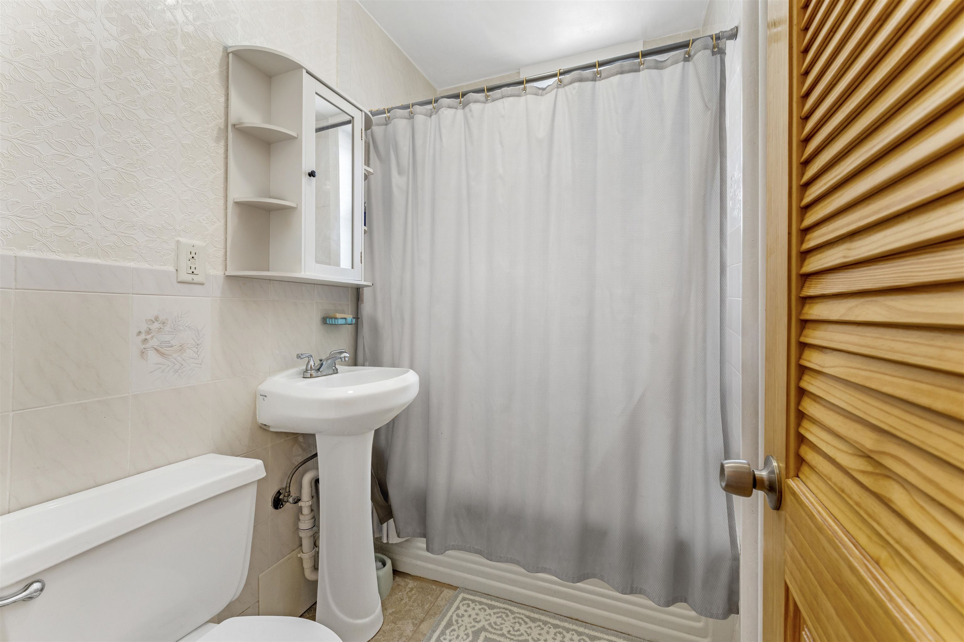 8508 Kennedy Blvd #B2, North Bergen, New Jersey image 15