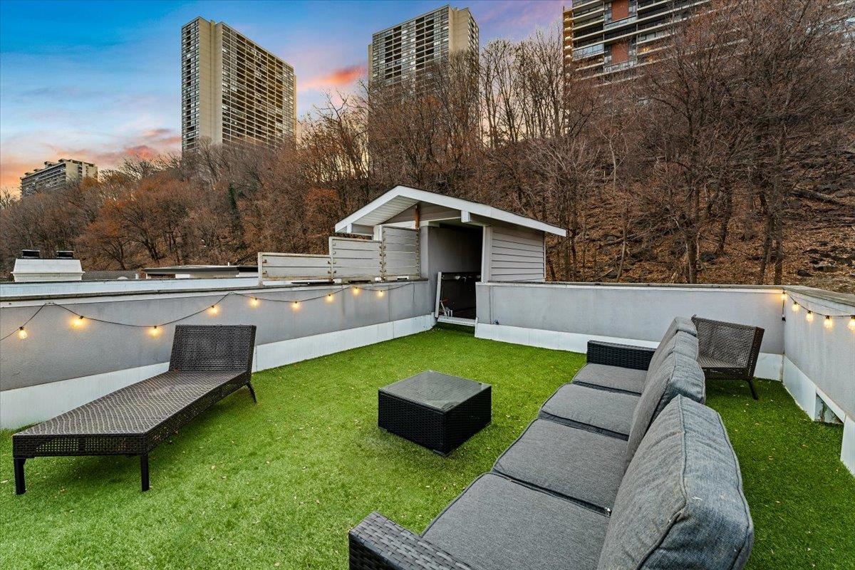 760 Undercliff Ave, Edgewater, New Jersey image 44