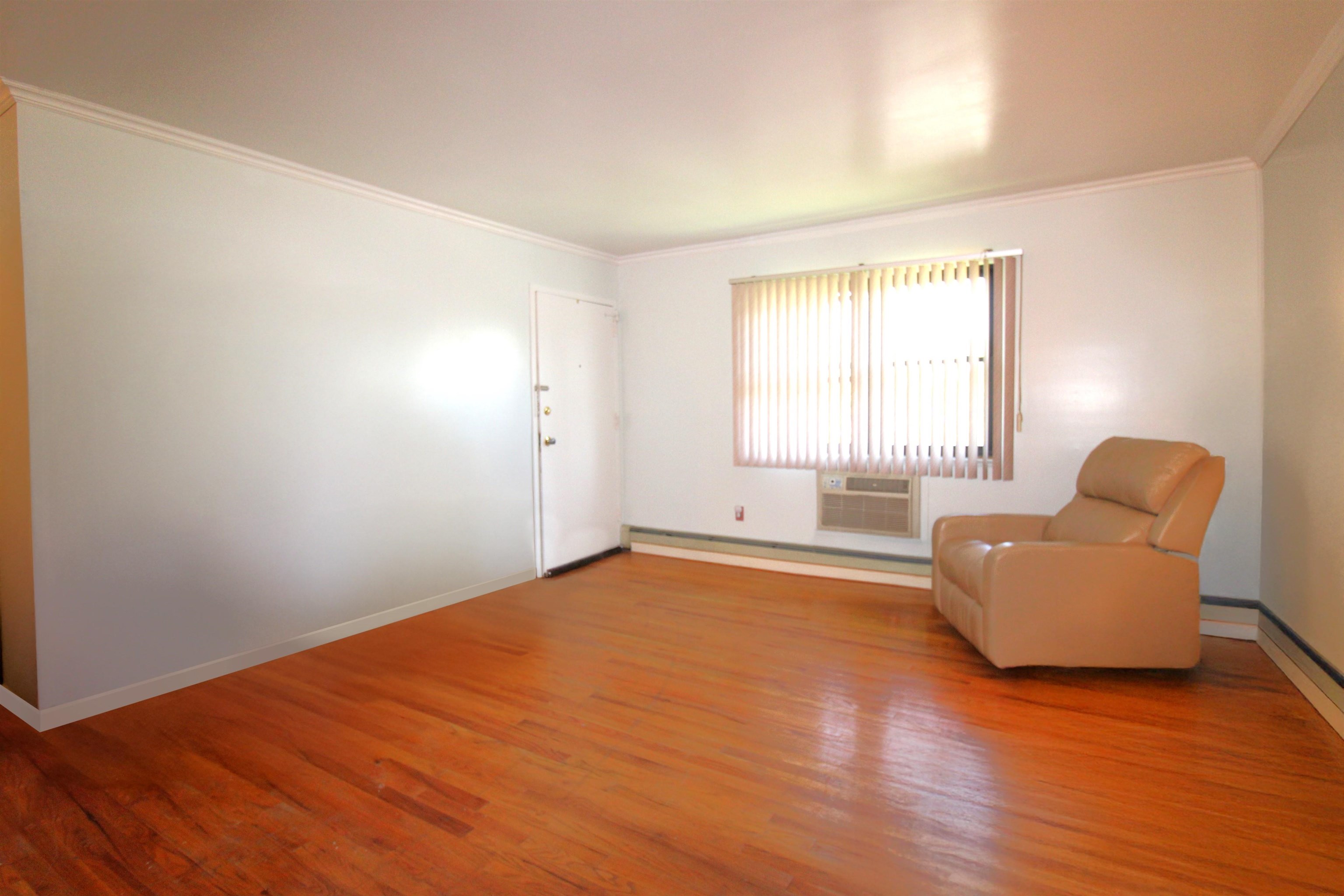 729 10th St #3D, Secaucus, New Jersey image 4