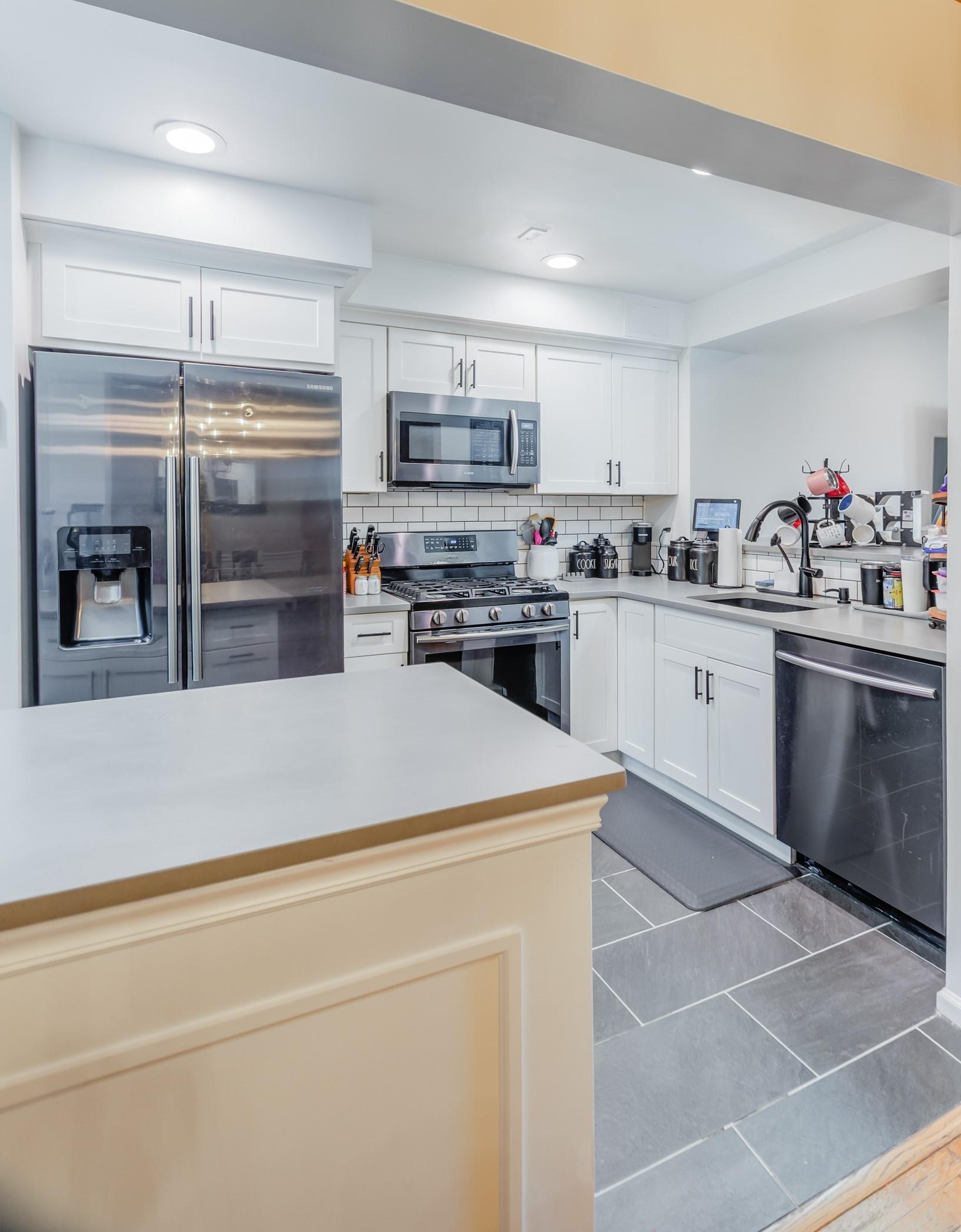 188 West 26th St, Bayonne, New Jersey image 6