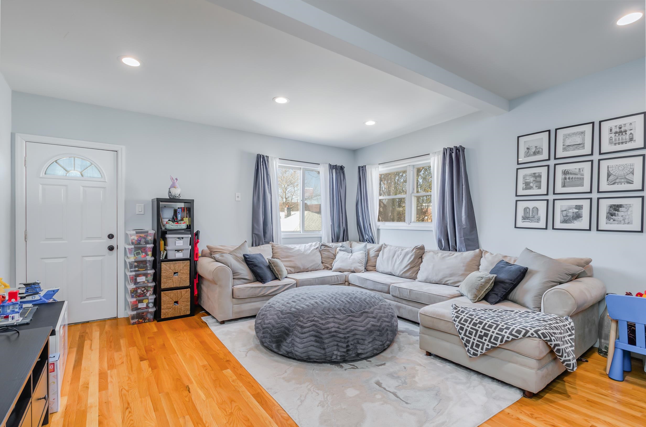 188 West 26th St, Bayonne, New Jersey image 9