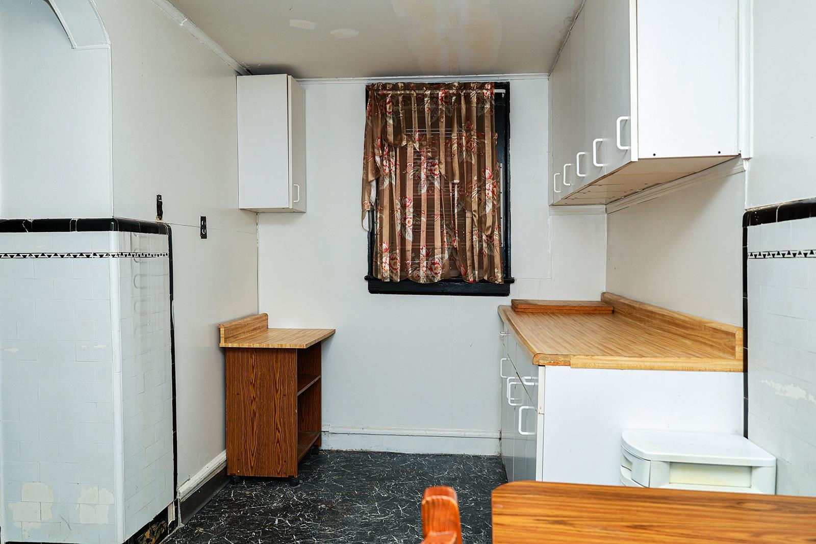241 Pomona Ave, Newark, New Jersey image 9