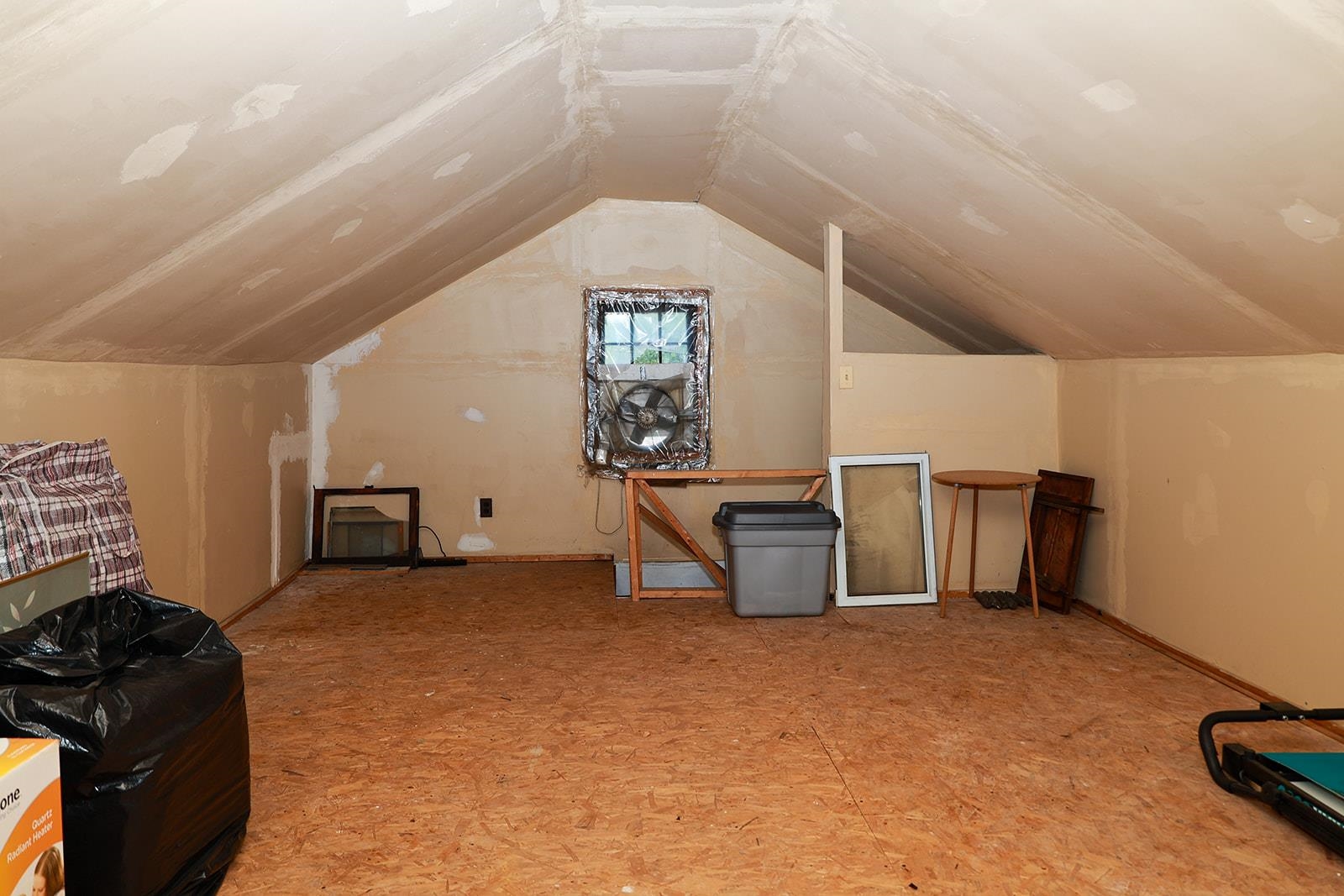 241 Pomona Ave, Newark, New Jersey image 14