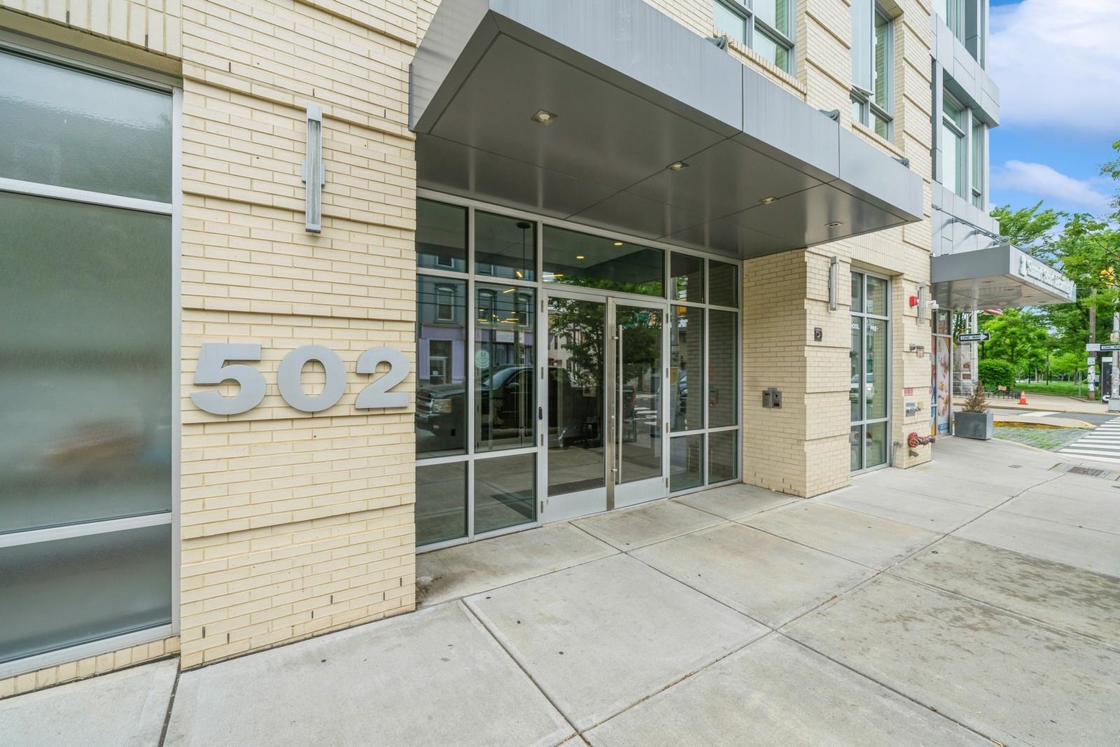 502 Palisade Ave #301, Jersey City, New Jersey image 18