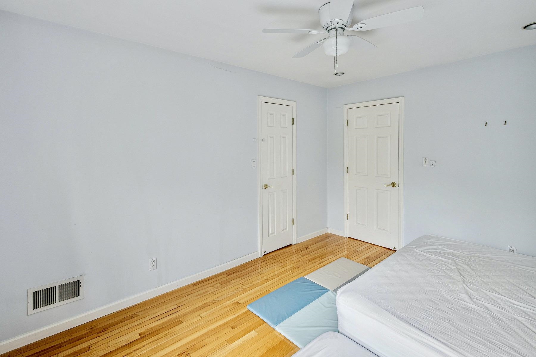 292 Sunset Key #292, Secaucus, New Jersey image 14