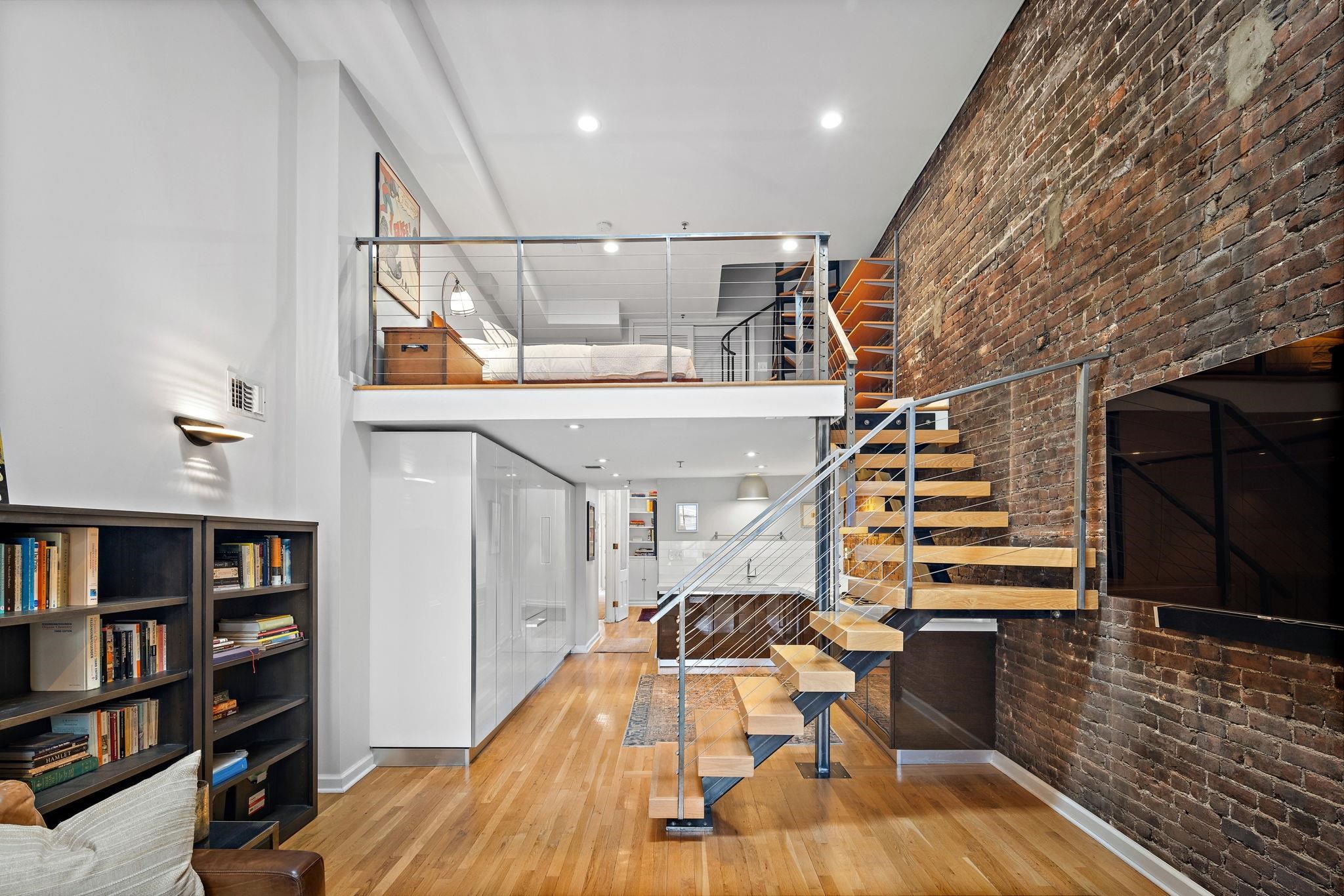 1110 Hudson St #5B, Hoboken, New Jersey image 2