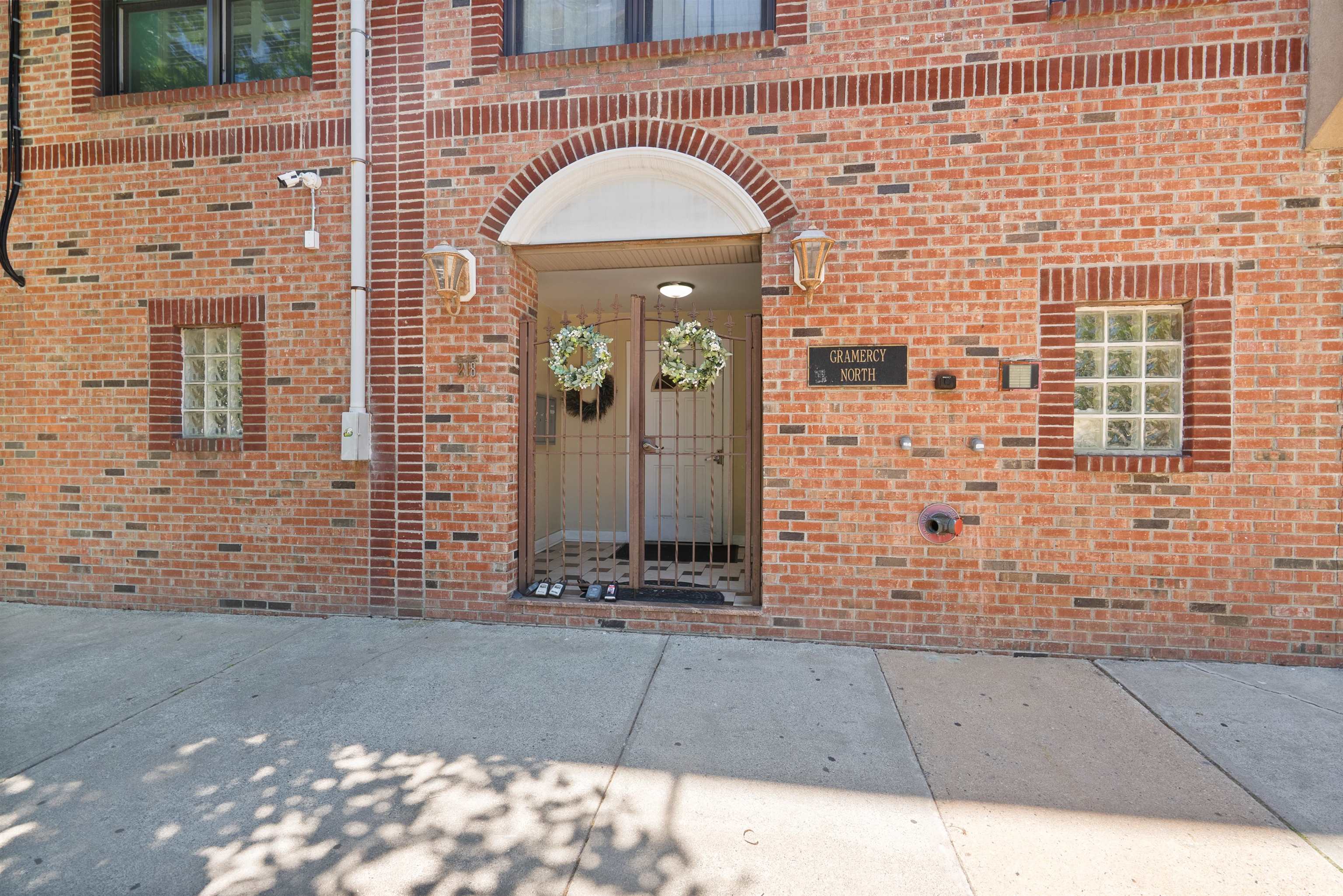 218 JACKSON ST 7