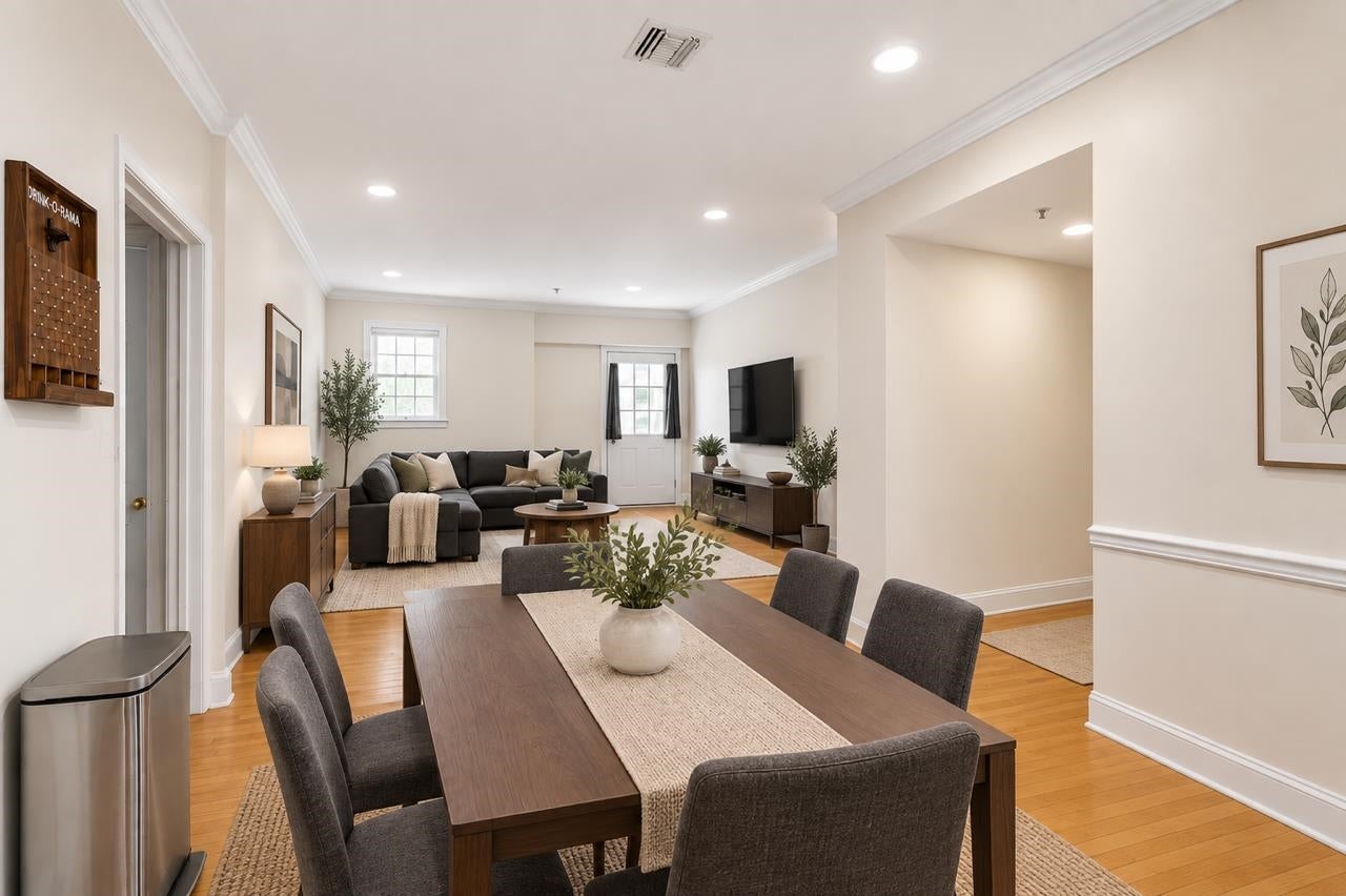 218 JACKSON ST 7