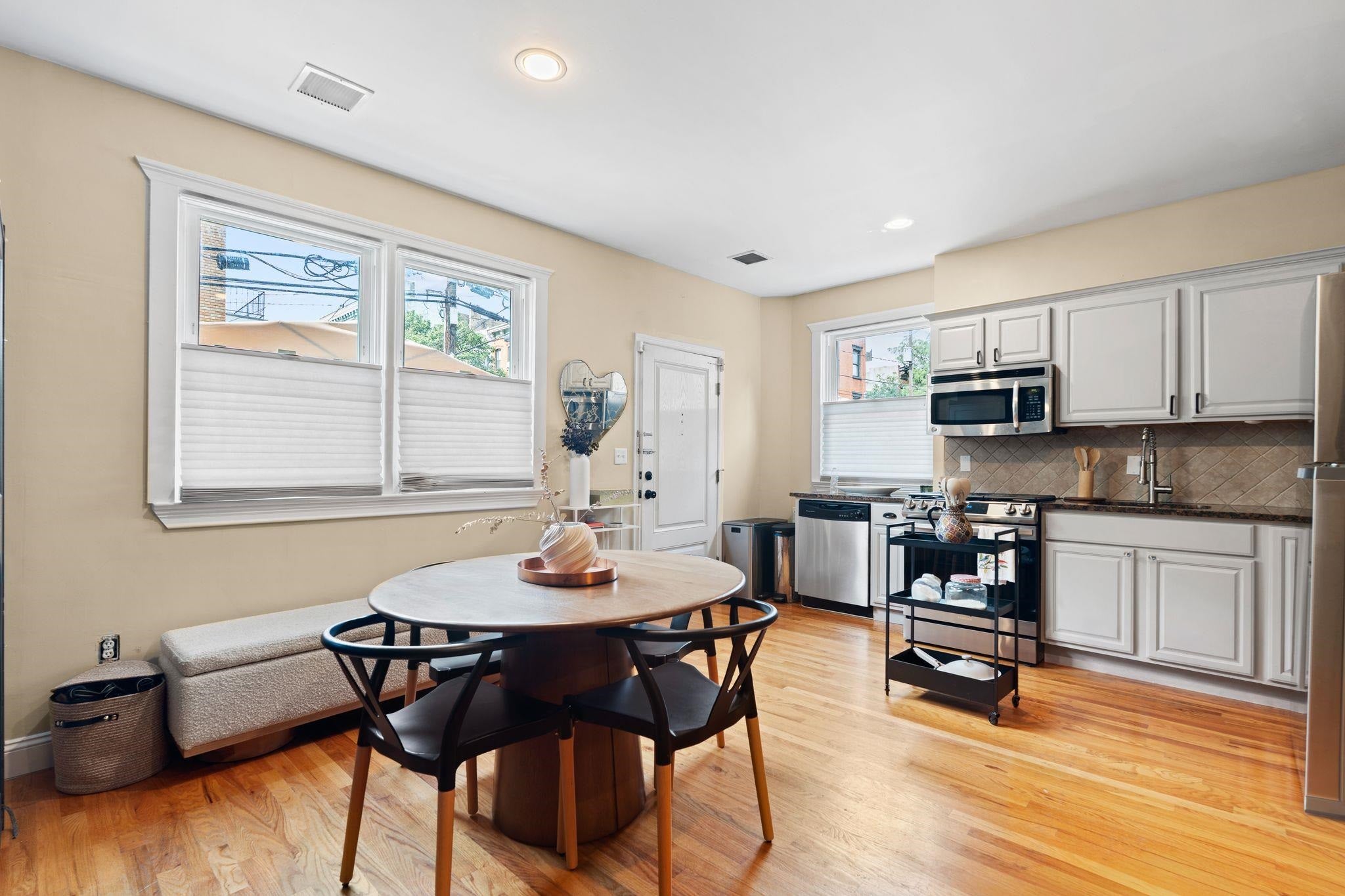 Search Homes 1 220 7TH ST 1