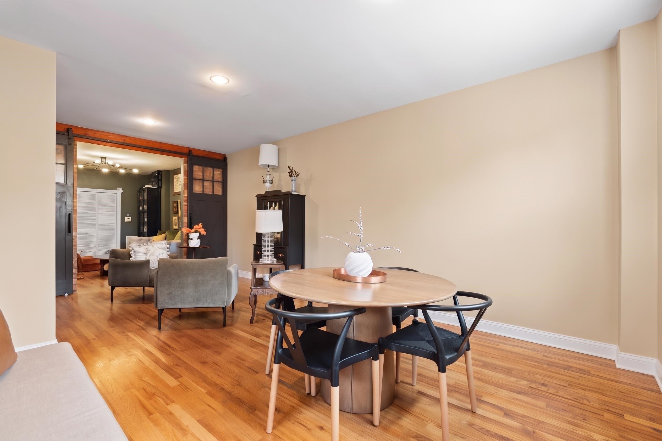 Search Homes 3 220 7TH ST 1