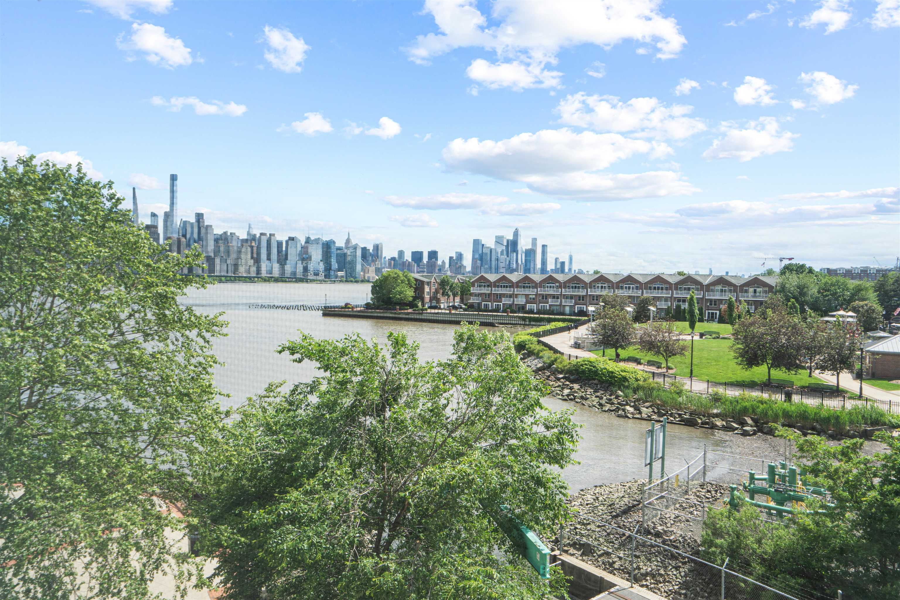 7400 River Rd #304, North Bergen, New Jersey image 9