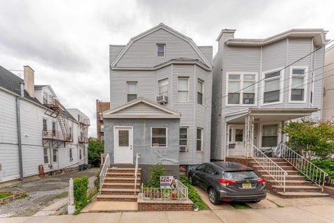 Homes For Rent - 66 46th St<br/> Weehawken, NJ 07086