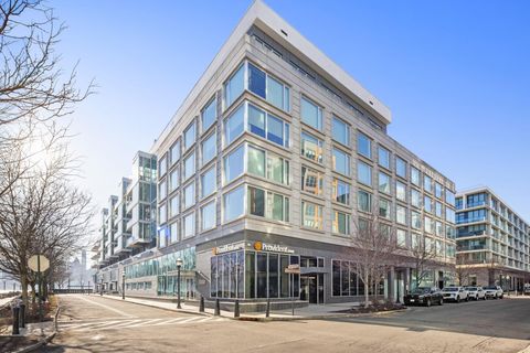 Condo For Sale - 1000 Avenue At Port Imperial #303<br/> Weehawken, NJ 07086