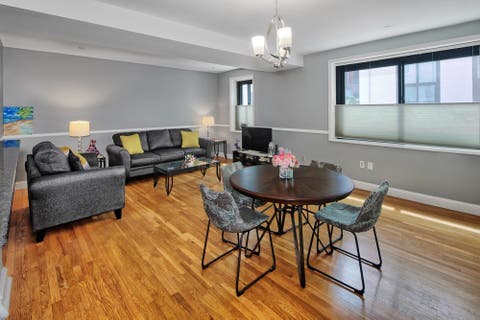 Featured picture for the property 230008939