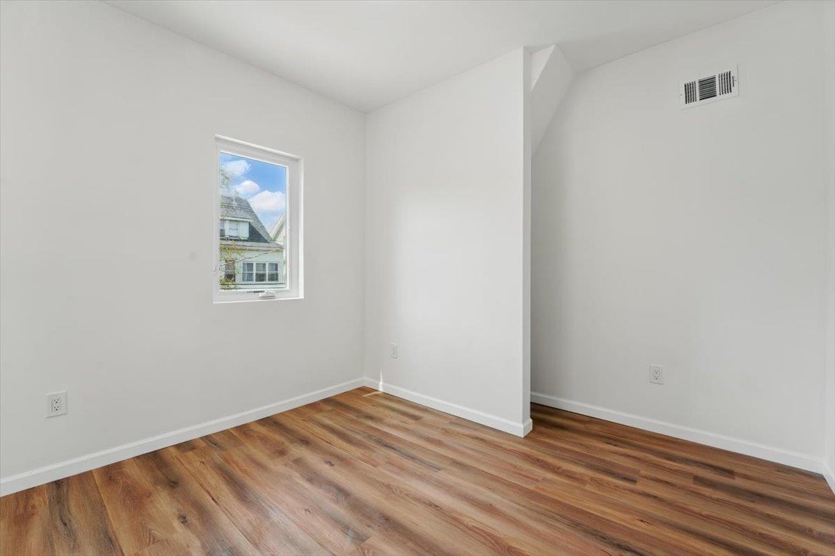84 Chelsea Ave, Newark, New Jersey image 17