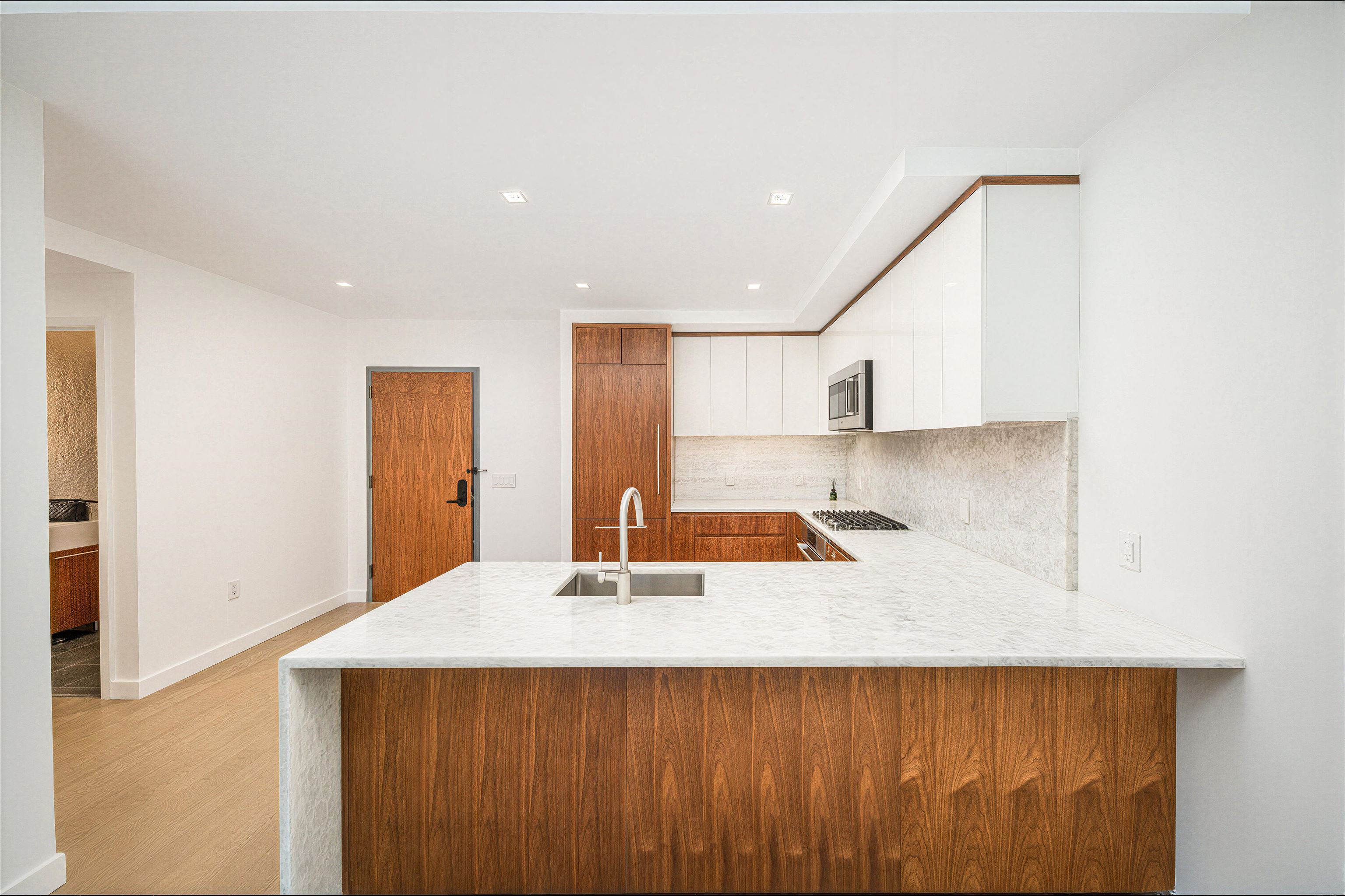 75 PARK LANE SOUTH 508