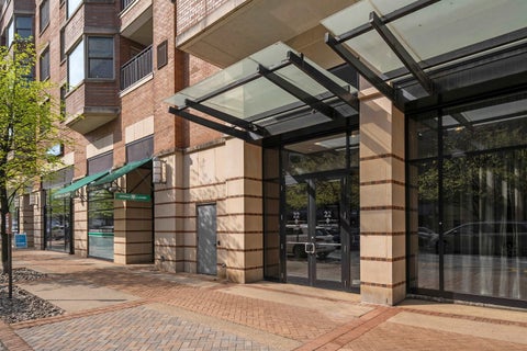 Condo For Sale - 22 Avenue At Port Imperial #204<br/> West New York, NJ 07093